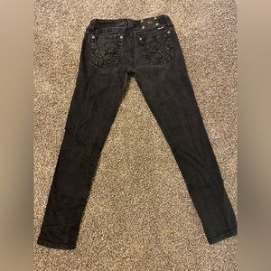 Miss Me Skinny Size 29 Gently Used Excellent Condition 🔥